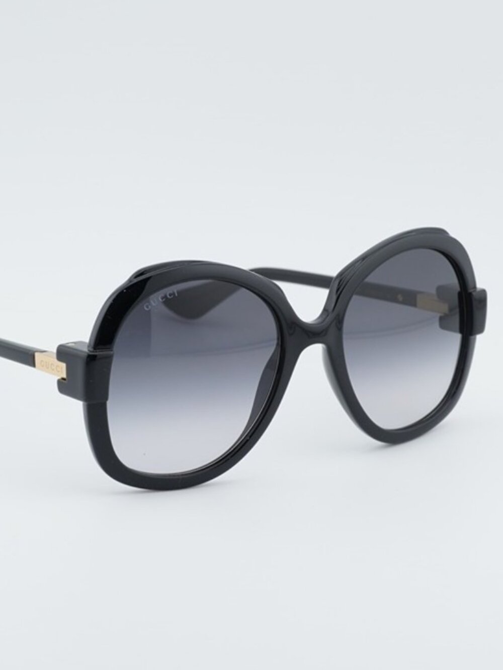 Gucci GG1432S 002 Butterfly Sunglasses Black Square Frame, Grey Lenses